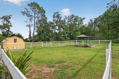 House in Alachua, Florida 3 bedrooms, 152.73 sq.m. № 2396887 - photo 8