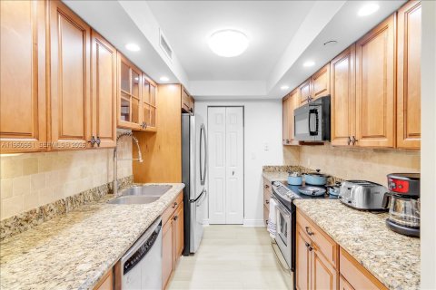 Купить кондоминиум в Ривьера-Бич, Флорида 1 спальня, 84.82м2, № 2024463 - фото 2