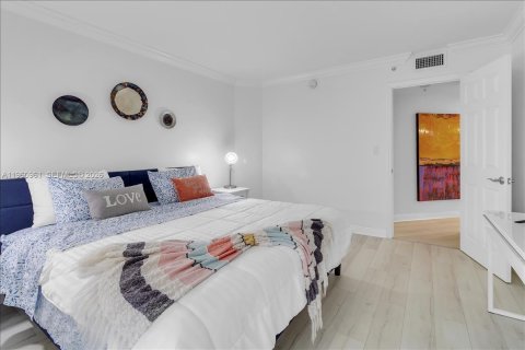 Купить кондоминиум в Ривьера-Бич, Флорида 1 спальня, 84.82м2, № 2024463 - фото 4