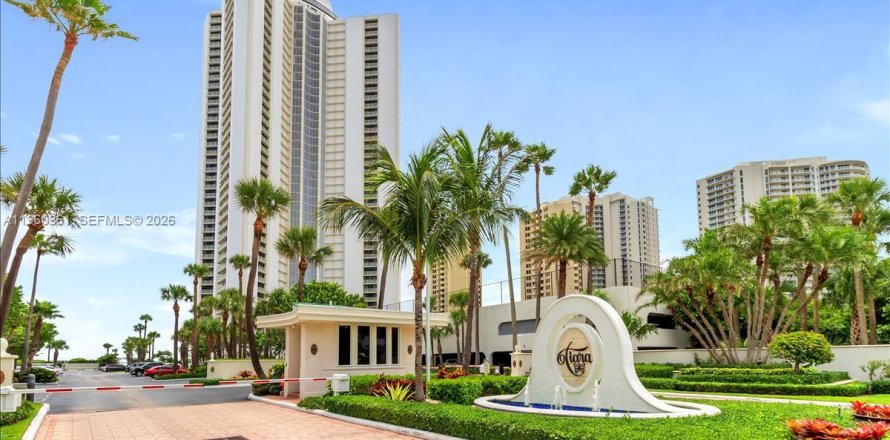 Кондоминиум с 1 спальней в Ривьера-Бич, Флорида № 2024463