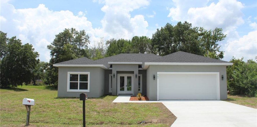Casa en Kissimmee, Florida 4 dormitorios, 156.26 m2 № 1852873