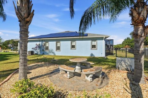 House in Polk City, Florida 2 bedrooms, 166.67 sq.m. № 2093701 - photo 8