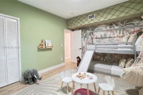 Купить виллу или дом в Норт-Майами, Флорида 4 спальни, 153.29м2, № 2050923 - фото 27