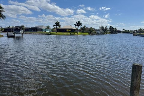 Villa ou maison à louer à Port Charlotte, Floride: 3 chambres, 228.26 m2 № 2419839 - photo 5