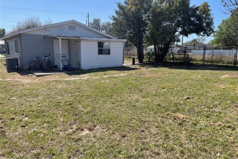 Commercial property in Auburndale, Florida 73.58 sq.m. № 2109535 - photo 21
