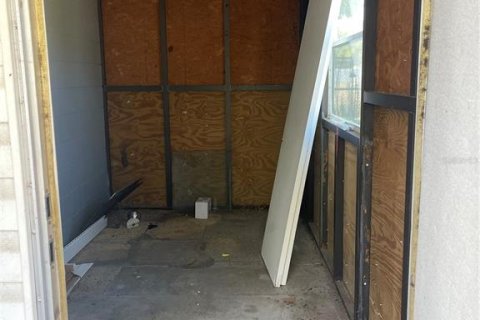 Commercial property in Auburndale, Florida 73.58 sq.m. № 2109535 - photo 17