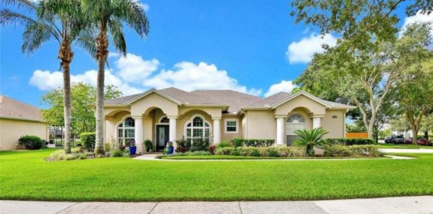 House in Belle Isle, Florida 4 bedrooms, 227.24 sq.m. № 1837599