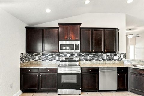 Villa ou maison à vendre à Ocala, Floride: 4 chambres, 169.55 m2 № 2436670 - photo 5