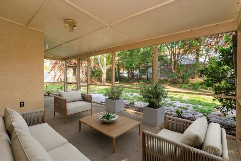House in Orlando, Florida 4 bedrooms, 192.12 sq.m. № 2203818 - photo 24