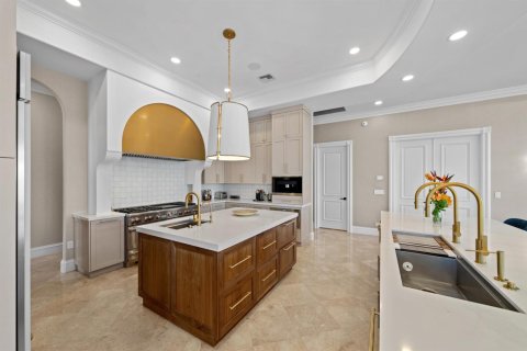 House in Pompano Beach, Florida 6 bedrooms, 975.94 sq.m. № 2185746 - photo 22