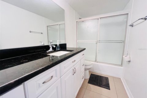Condo in Clearwater, Florida, 2 bedrooms  № 1880538 - photo 19