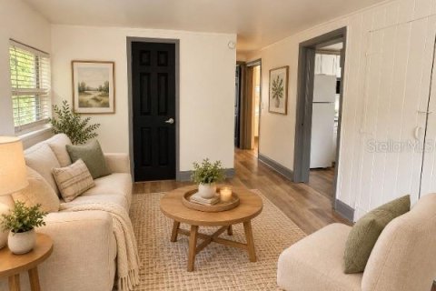 House in Tampa, Florida 2 bedrooms, 57.41 sq.m. № 2393452 - photo 4