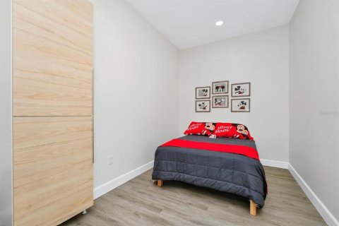 Casa en alquiler en Orlando, Florida, 6 dormitorios, 334.45 m2 № 1893610 - foto 18