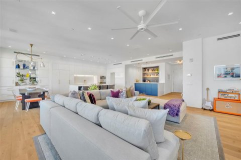 Condo in Orlando, Florida, 2 bedrooms  № 2330646 - photo 6