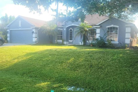 Casa en venta en Port St. Lucie, Florida, 3 dormitorios, 189.52 m2 № 2382706 - foto 3