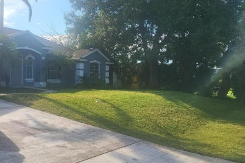 Casa en venta en Port St. Lucie, Florida, 3 dormitorios, 189.52 m2 № 2382706 - foto 4