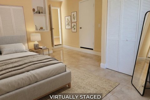 Casa en venta en Lauderhill, Florida, 4 dormitorios, 156.45 m2 № 2265588 - foto 9