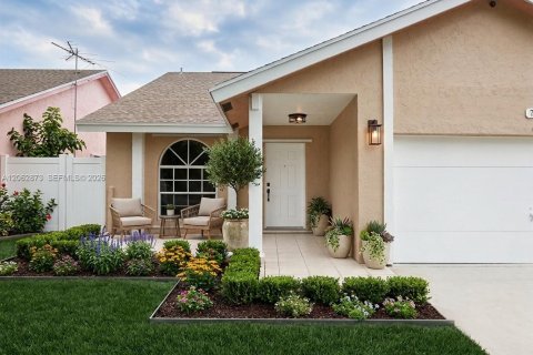 Casa en Lauderhill, Florida 4 dormitorios, 156.45 m2 № 2265588