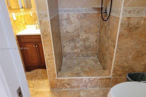 Casa en venta en Lauderhill, Florida, 4 dormitorios, 156.45 m2 № 2265588 - foto 27