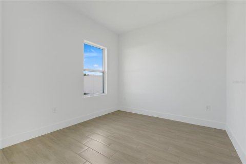 House in Kissimmee, Florida 4 bedrooms, 155.98 sq.m. № 1856599 - photo 24