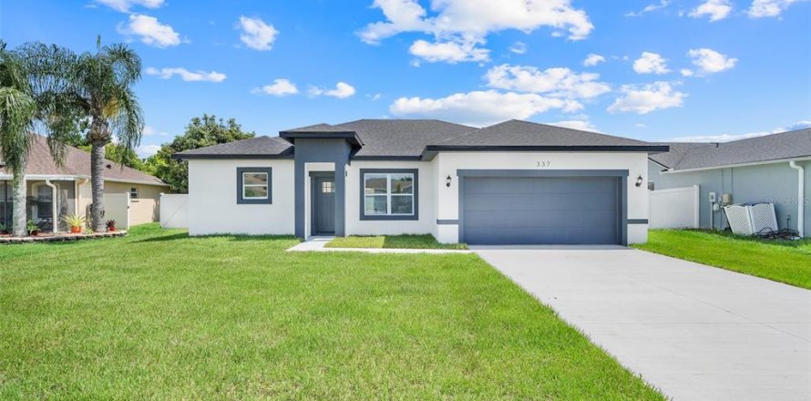 House in Kissimmee, Florida 4 bedrooms, 155.98 sq.m. № 1856599