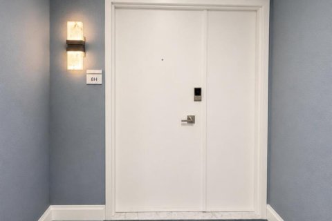 Купить кондоминиум в Лодердейл-бай-те-Си, Флорида 3 комнаты, 116.13м2, № 2260183 - фото 21