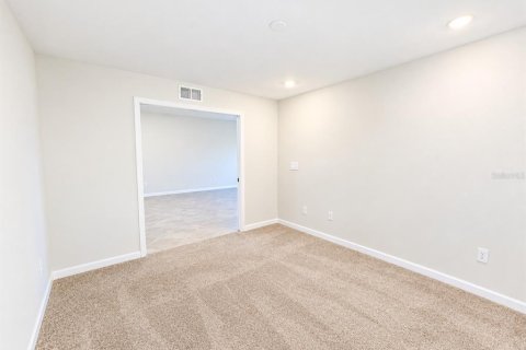 Touwnhouse à louer à Venice, Floride: 2 chambres, 125.88 m2 № 2398799 - photo 6