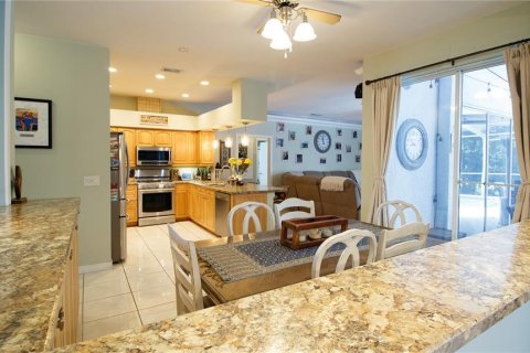 House in Seminole, Florida 3 bedrooms, 229.65 sq.m. № 1771633 - photo 20