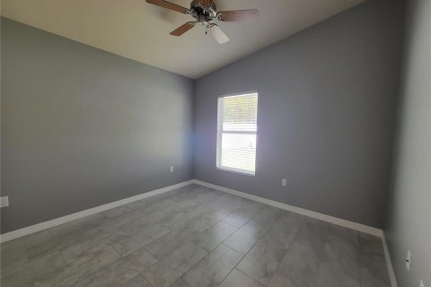 Casa en alquiler en Winter Haven, Florida, 3 dormitorios, 139.63 m2 № 1914420 - foto 25