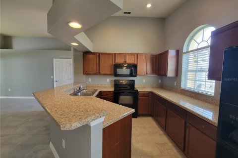 Casa en alquiler en Winter Haven, Florida, 3 dormitorios, 139.63 m2 № 1914420 - foto 7