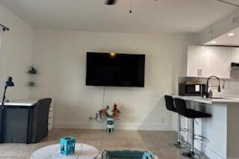 Condominio en venta en Fort Lauderdale, Florida, 3 habitaciones, 40.88 m2 № 2250615 - foto 19