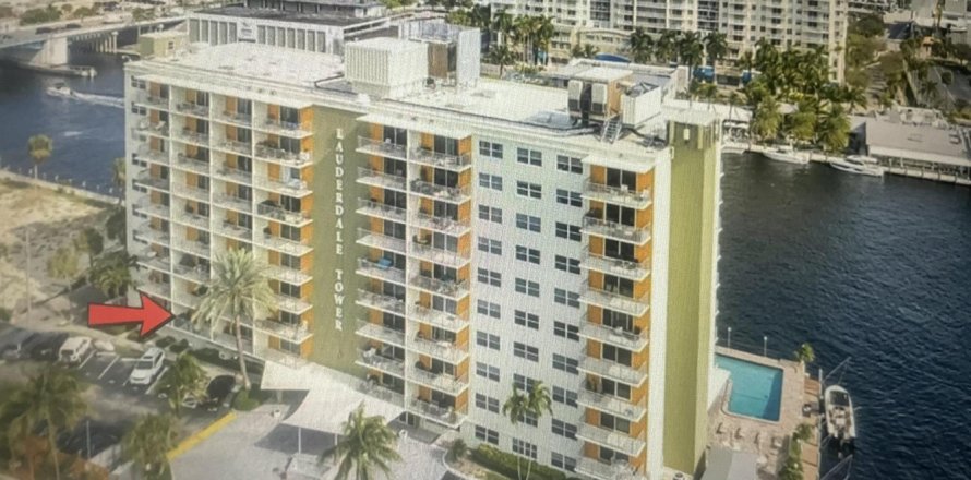 Condominio en Fort Lauderdale, Florida, 3 habitaciones  № 2250615