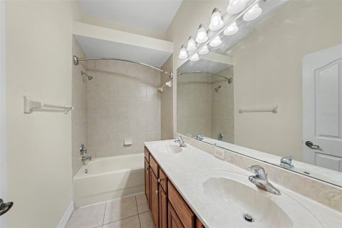Touwnhouse à vendre à Temple Terrace, Floride: 3 chambres, 176.24 m2 № 2287441 - photo 25