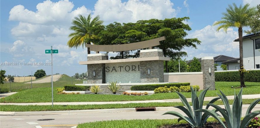 Adosado en Miami Lakes, Florida 3 dormitorios, 157.19 m2 № 1892930