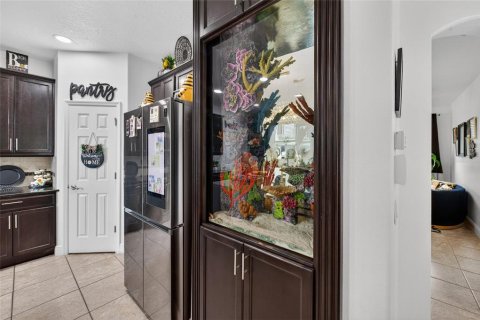 Casa en venta en Orange City, Florida, 5 dormitorios, 284.19 m2 № 2104743 - foto 7