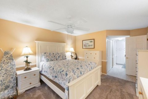 Condo in Saint Petersburg, Florida, 2 bedrooms  № 1538568 - photo 21