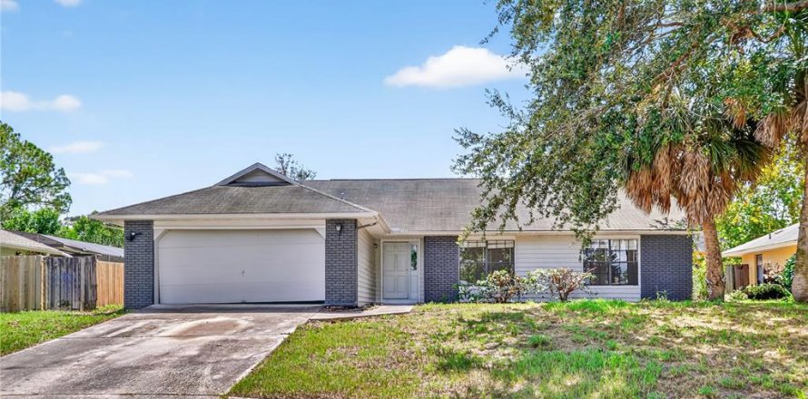 Casa en Orlando, Florida 3 dormitorios, 143.35 m2 № 1912216