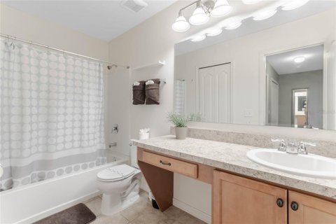 Купить виллу или дом в Киссимми, Флорида 11 комнат, 338.91м2, № 2111796 - фото 18