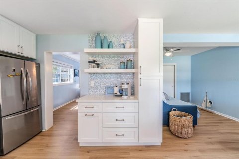 Casa en alquiler en Ocklawaha, Florida, 2 dormitorios, 146.32 m2 № 1915453 - foto 13