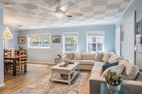 Casa en alquiler en Ocklawaha, Florida, 2 dormitorios, 146.32 m2 № 1915453 - foto 17