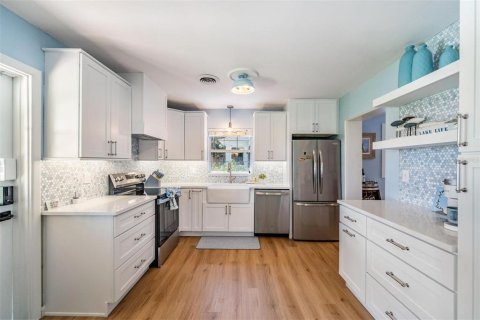 Casa en alquiler en Ocklawaha, Florida, 2 dormitorios, 146.32 m2 № 1915453 - foto 3