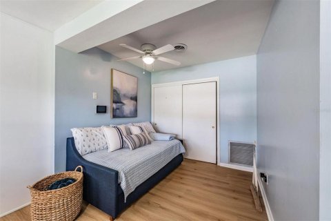 Casa en alquiler en Ocklawaha, Florida, 2 dormitorios, 146.32 m2 № 1915453 - foto 15