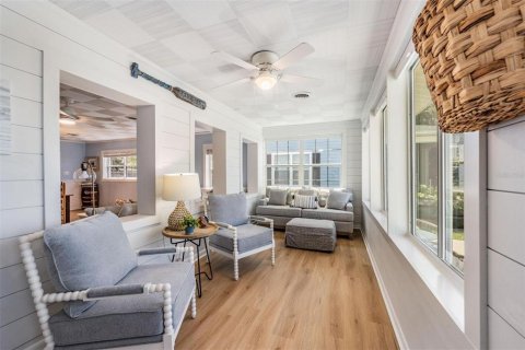 Casa en alquiler en Ocklawaha, Florida, 2 dormitorios, 146.32 m2 № 1915453 - foto 4