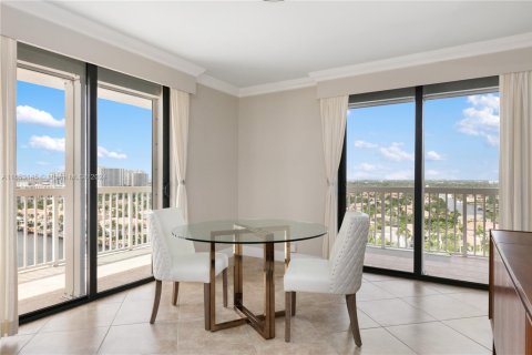Condominio en venta en Hollywood, Florida, 2 dormitorios, 119.57 m2 № 1348144 - foto 18
