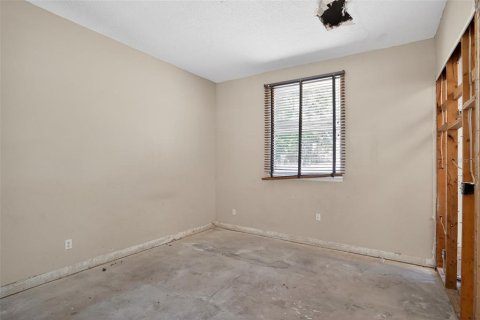 Villa ou maison à vendre à Oviedo, Floride: 4 chambres, 213.95 m2 № 2211074 - photo 5