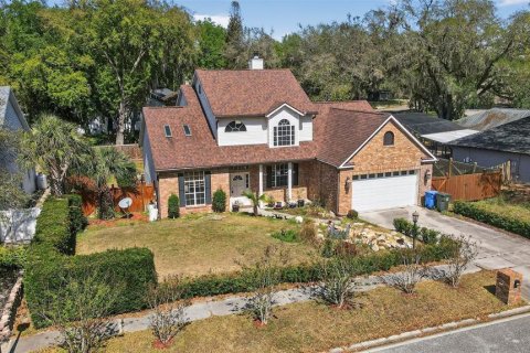 Villa ou maison à Oviedo, Floride 4 chambres, 213.95 m2 № 2211074