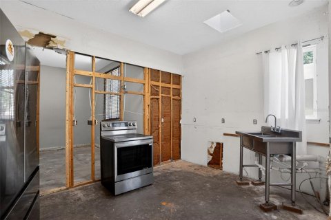 Villa ou maison à vendre à Oviedo, Floride: 4 chambres, 213.95 m2 № 2211074 - photo 15