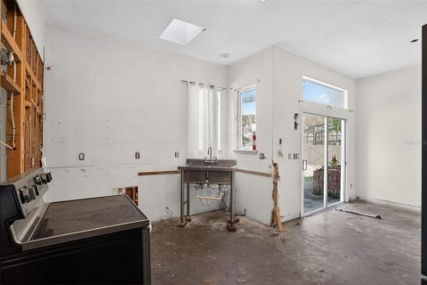 Villa ou maison à vendre à Oviedo, Floride: 4 chambres, 213.95 m2 № 2211074 - photo 24