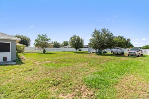 House in Winter Haven, Florida 4 bedrooms, 168.06 sq.m. № 1751889 - photo 17