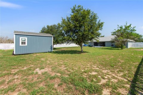 House in Winter Haven, Florida 4 bedrooms, 168.06 sq.m. № 1751889 - photo 19